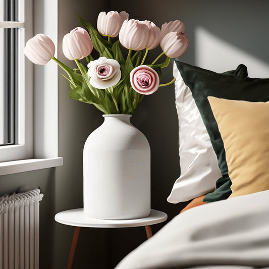 Matte Black Metal Vase – Dried Flowers, Weddings & Home Decor