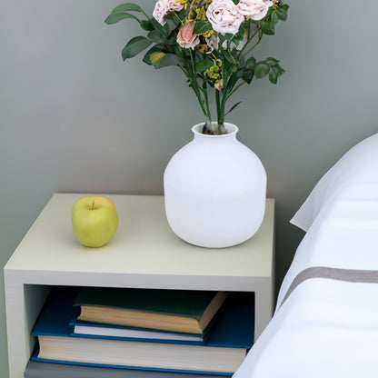 Matte Black Metal Vase – Dried Flowers, Weddings & Home Decor