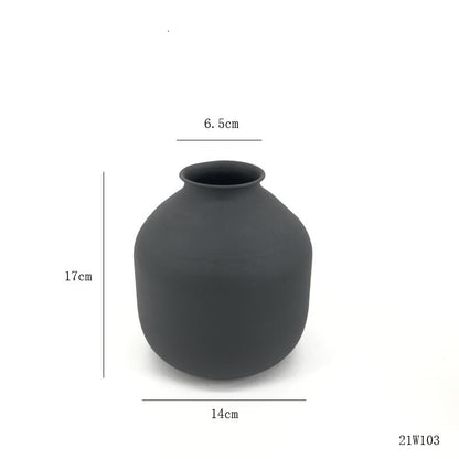 Matte Black Metal Vase – Dried Flowers, Weddings & Home Decor